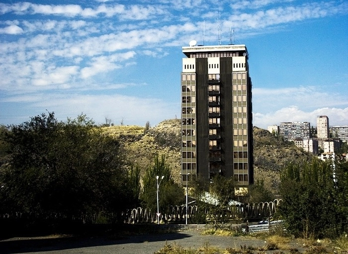 hotel hrazdan yerevan armenia